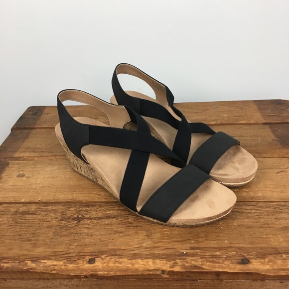 naturalizer mexican wedge